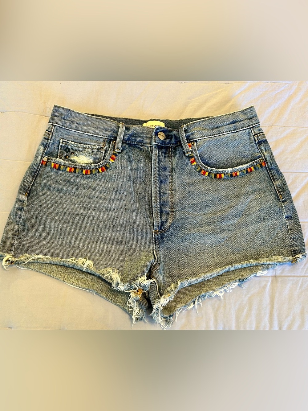 Driftwood Mid Rise SZ 29 EUC Distressed Denim Shorts w/Embroidered Trim - Blue - Picture 2 of 6